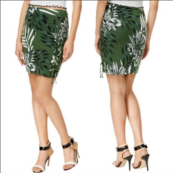 Guess Warrior Palms Mini Skirt - Picture 2 of 9